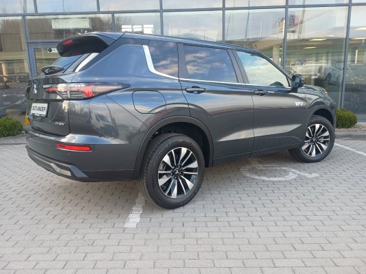 Outlander PHEV - Zdjęcie 4